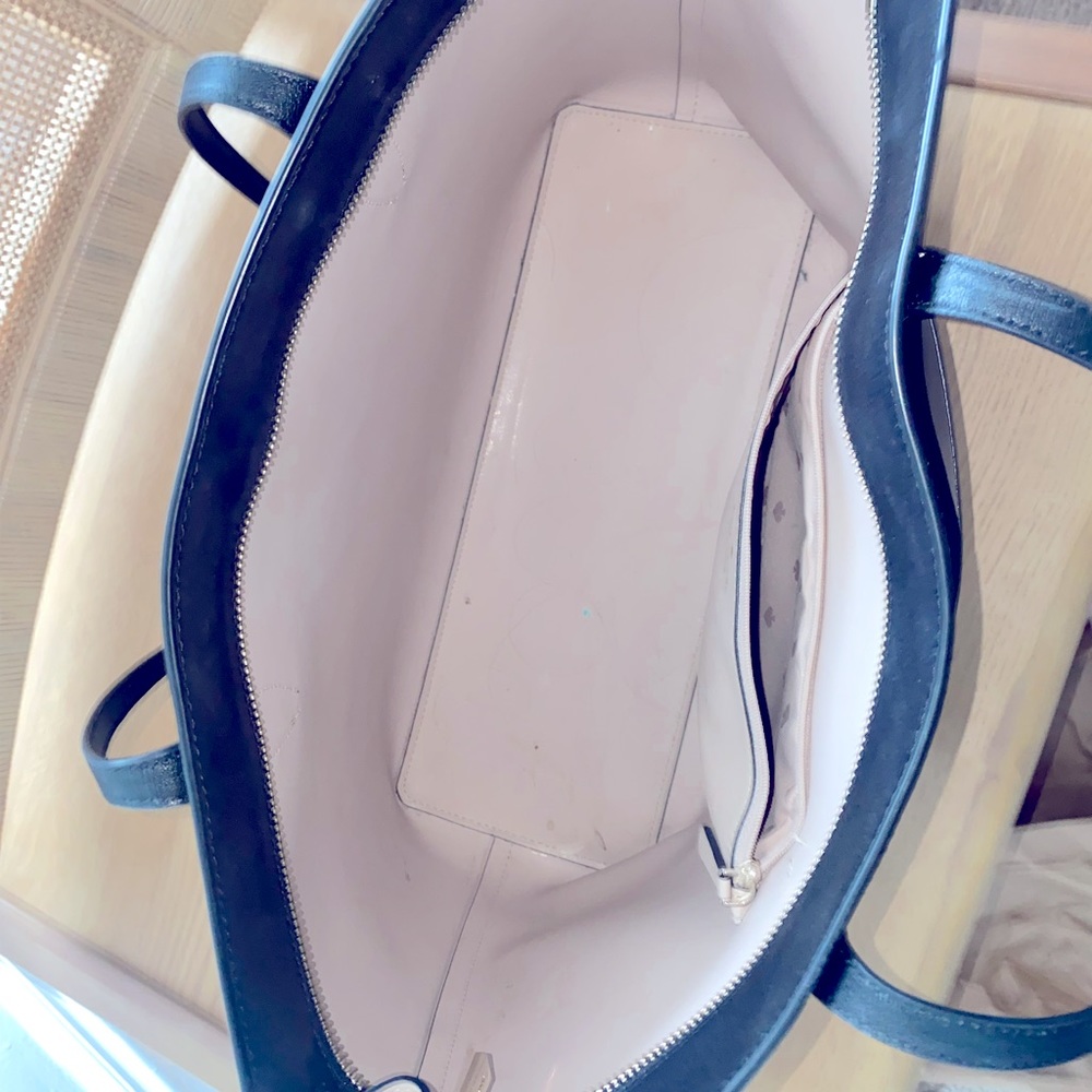 •Kate Spade Leather Bag• - Picture 8 of 9
